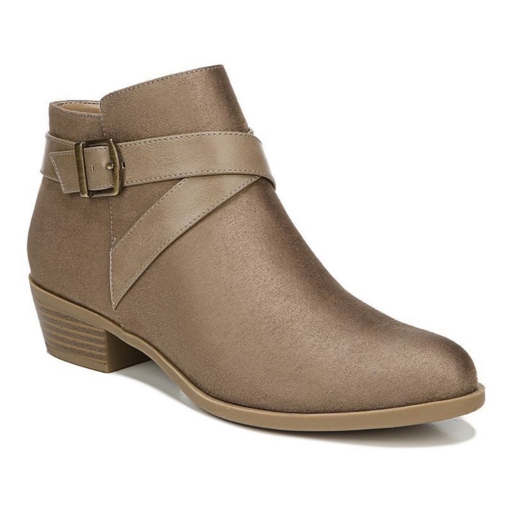 LifeStride Woman size 9.5 Ankle Boots Tan Brown.